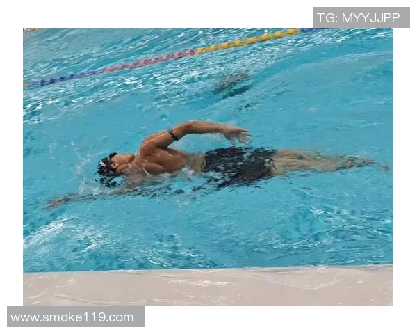 自由泳技巧提升与训练方法解析,让你在泳池中游得更快更轻松